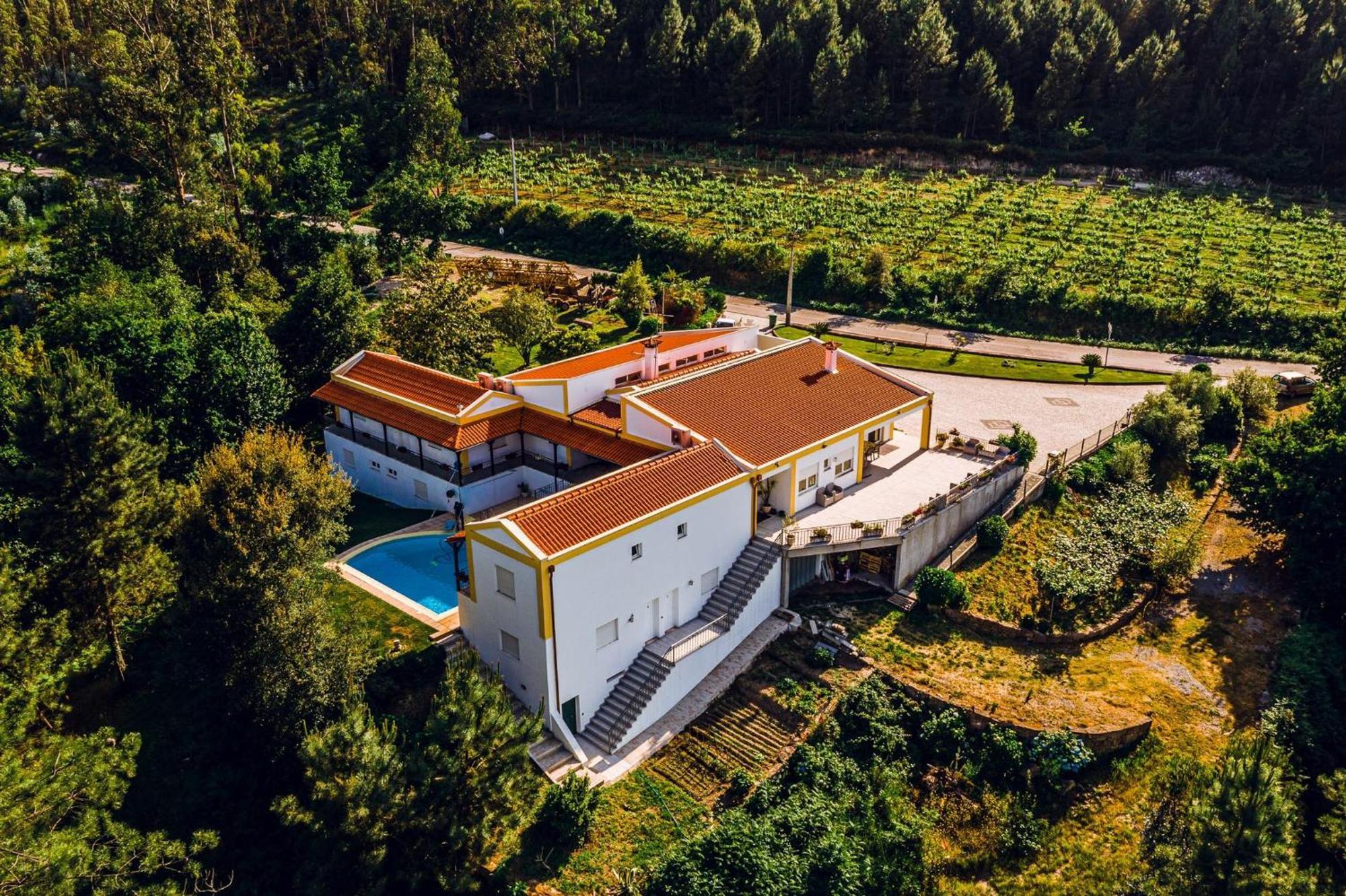 Bed and Breakfast Estalagem Bela Vista Мондин-ди-Башту Экстерьер фото